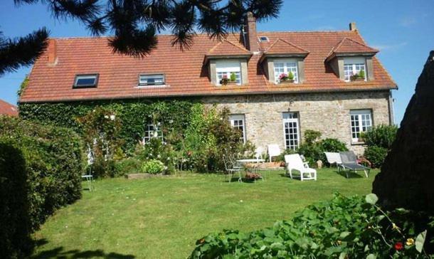 Montgardon Domaine Du Mont Scolan B&B 외부 사진
