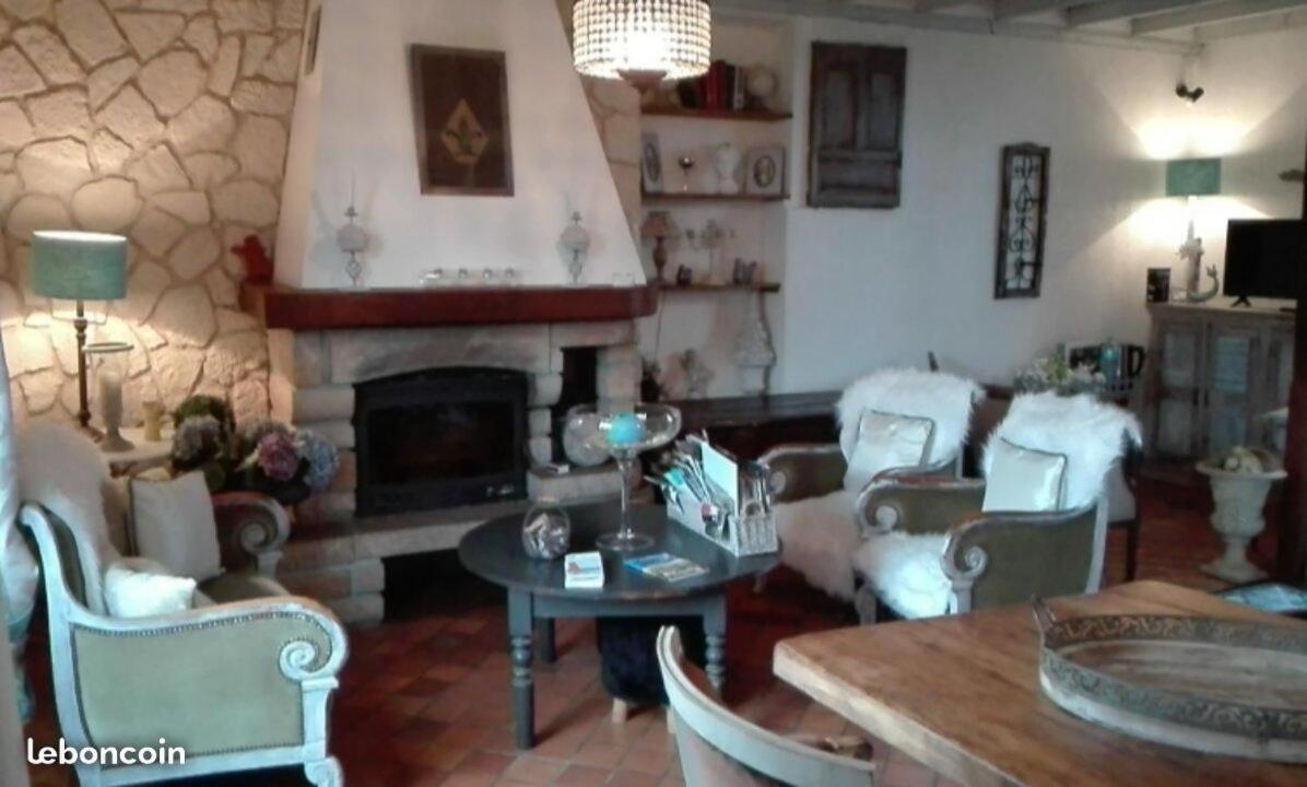 Montgardon Domaine Du Mont Scolan B&B 외부 사진